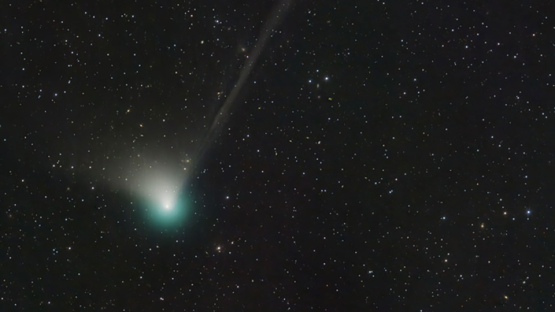 7 datos clave del cometa verde, el astro que se acerca a la Tierra por