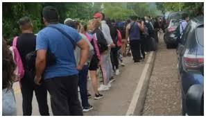 Ola de compras en Bolivia: advierten cierre de comercios y despidos en el&nbsp;norte