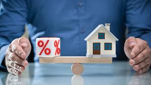 Clave al sacar un crédito hipotecario UVA: ¿conviene pagar más al inicio o guardar dólares y cancelar&nbsp;después?