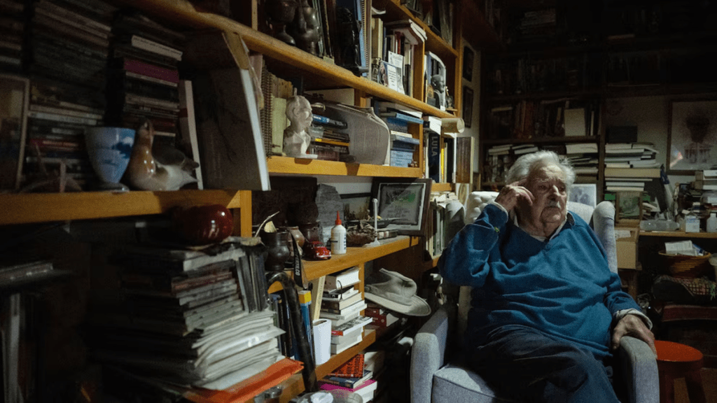 Pepe Mujica cruzó a Cristina Kirchner: “Ahí está la vieja jodiendo, ¡cómo le cuesta largar el pastel!”