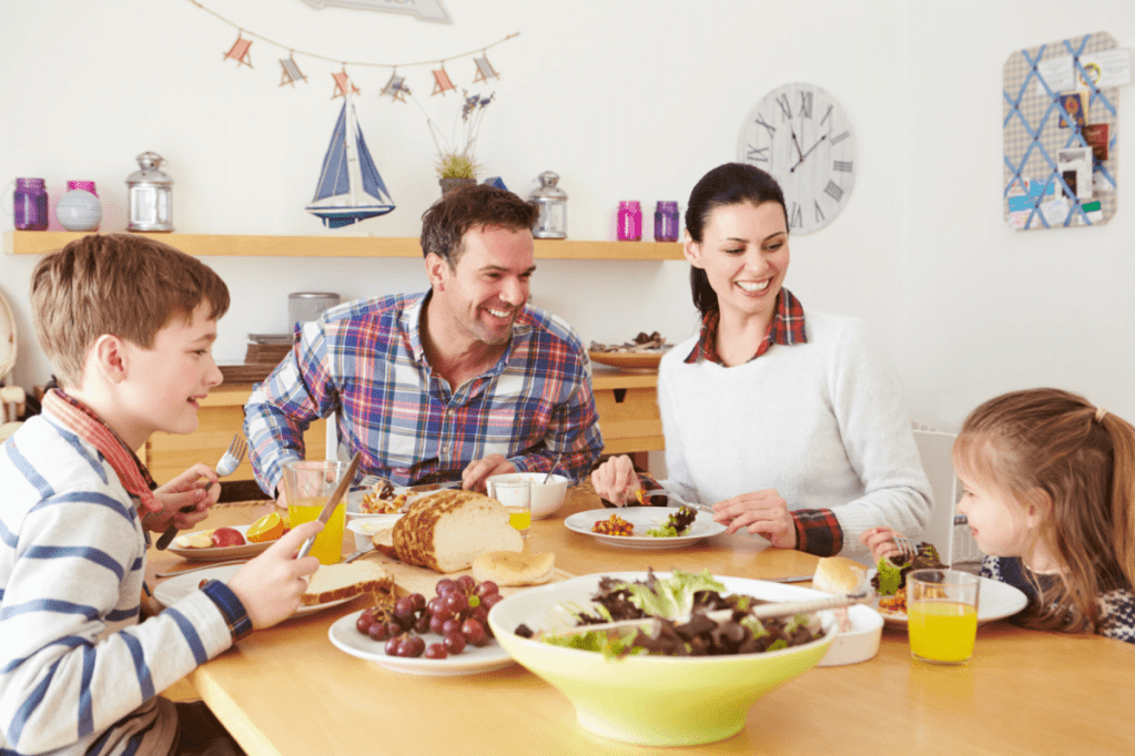 El gasto mensual de una familia de clase media  superó los dos millones de pesos en&nbsp;noviembre