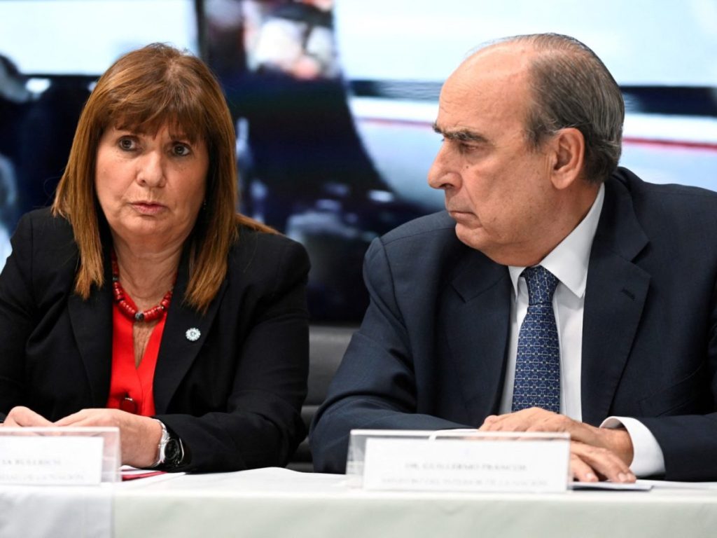 Tensión entre el Gobierno y el PRO: Guillermo Francos busca conciliar, pero Patricia Bullrich se diferencia de Macri