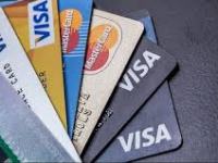 Tarjetas de crédito gratis y desde el celular: la jugada de tres billeteras que inquieta a los&nbsp;bancos