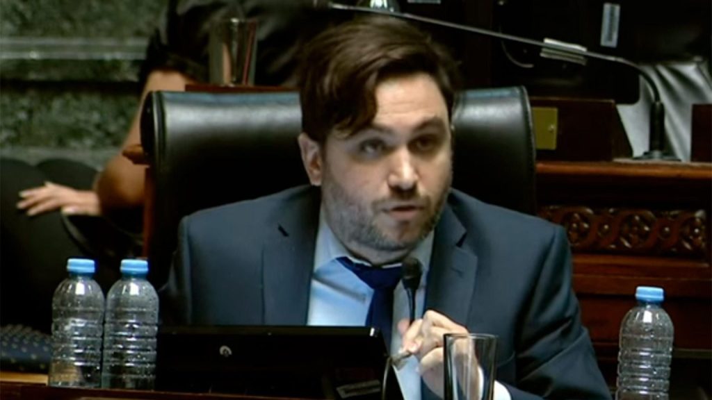 El arco político reaccionó a la creación de la mesa política nacional y Ramiro Marra apuntó contra Karina&nbsp;Milei