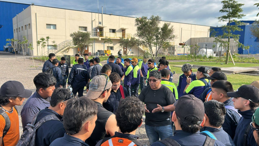 Trabajadores de Posco hacen paro en reclamo de mejoras&nbsp;salariales