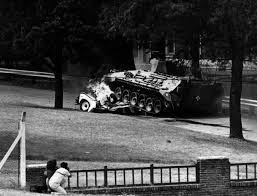 Victoria Villarruel pidió una reparación para las familias de los militares fallecidos en la toma de La&nbsp;Tablada