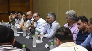 Sin acuerdo salarial, docentes advierten que ya empieza a analizarse tomar medidas de fuerza