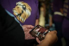 Peligro: un Presidente suelto en las redes