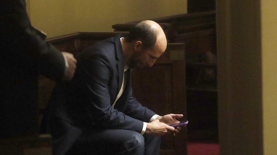 Karina ahora va por Rolandi: Lo echó de la Rosada y lo eliminó del chat de&nbsp;funcionarios