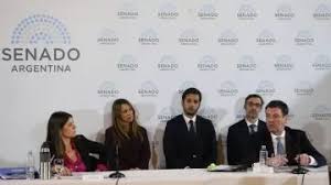 El Senado en stand by, a la espera de la estrategia global del oficialismo