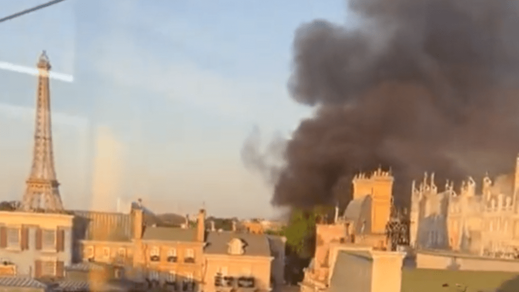 Disney: se incendió un pabellón del parque temático&nbsp;Epcot