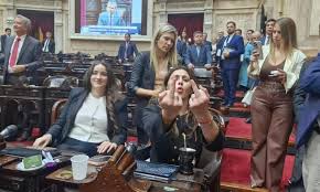 Lilia Lemoine se peleó con Marcela Pagano y Rocío Bonacci por dar quórum a una iniciativa del&nbsp;peronismo