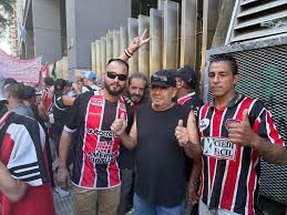 Marcha de jubilados: el vínculo entre las hinchadas que se suman a la movilización y el&nbsp;kirchnerismo