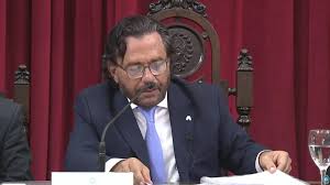 Enfático, Sáenz apuntó contra las fakes y las «bendiciones» de dirigentes&nbsp;porteños