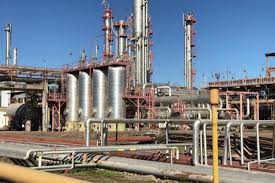 Campo Durán: expectativa tras la compra de Refinor por YPF, pese a la reducción de empleo