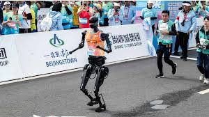 Robots participan en media maratón en Pekín: ¿cómo les&nbsp;fue?