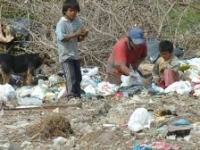 Pobreza: anticipan un freno en la baja y se encienden luces amarillas para este&nbsp;año