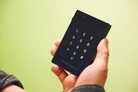 Utilizar un teléfono con menos funciones, ¿puede curar el deterioro mental?