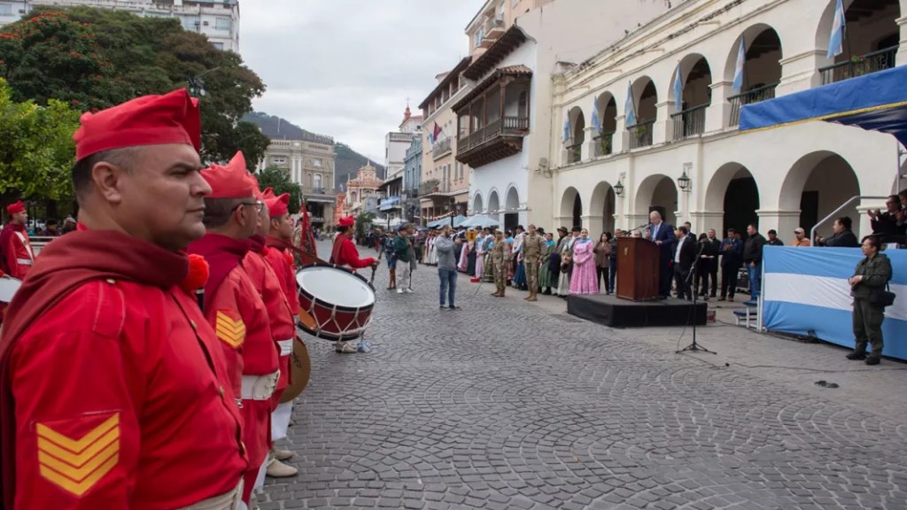 Salta conmemoró el 215º aniversario de la Revolución de Mayo de&nbsp;1810