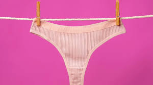 El negocio de las bombachas usadas: “Mis clientes esperan encontrar olor y&nbsp;suciedad”