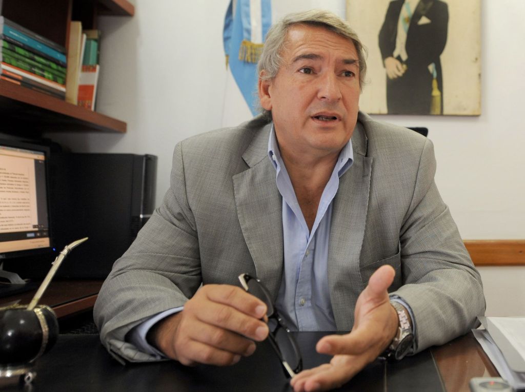 Caso D’Onofrio: sospechan que usaron una cancha de fútbol para lavar dinero de contratos de la&nbsp;VTV