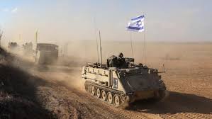 Israel aprueba un plan para tomar el control total de la Franja de Gaza y rehabilita la ayuda&nbsp;humanitaria