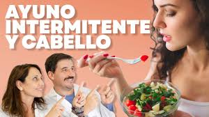 Cuidado con una dieta muy usada: por qué el ayuno intermitente favorece la caída del&nbsp;pelo