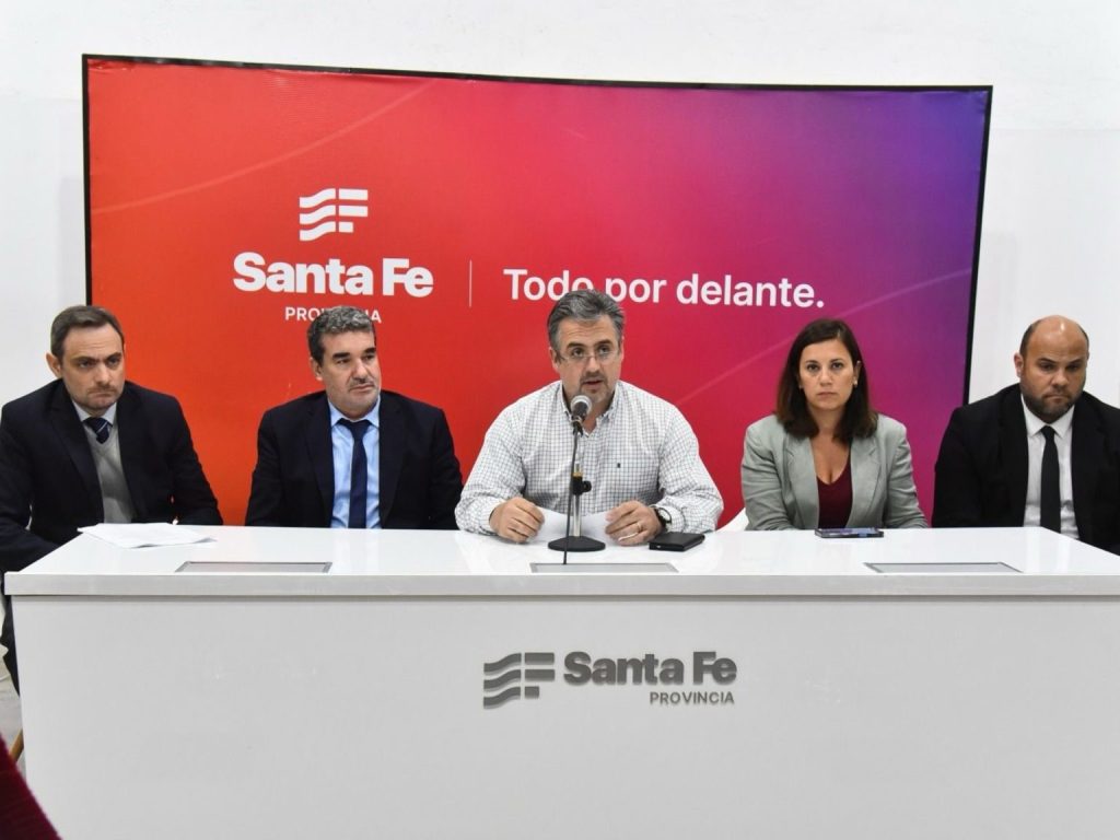 Detuvieron a efectivos de la Policía de Rosario por una estafa millonaria con la carga de&nbsp;combustible