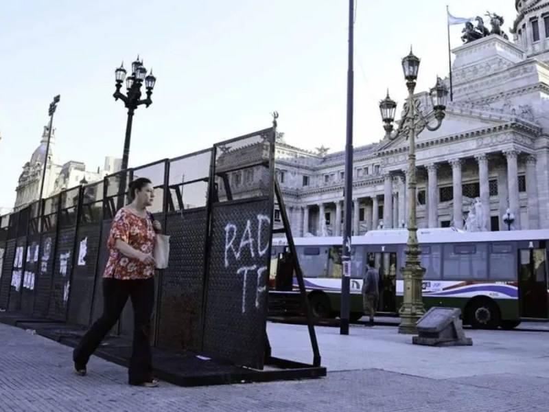 La advertencia de la CGT a Javier Milei: “Si se logra la media sanción, profundizaremos el plan de&nbsp;lucha”