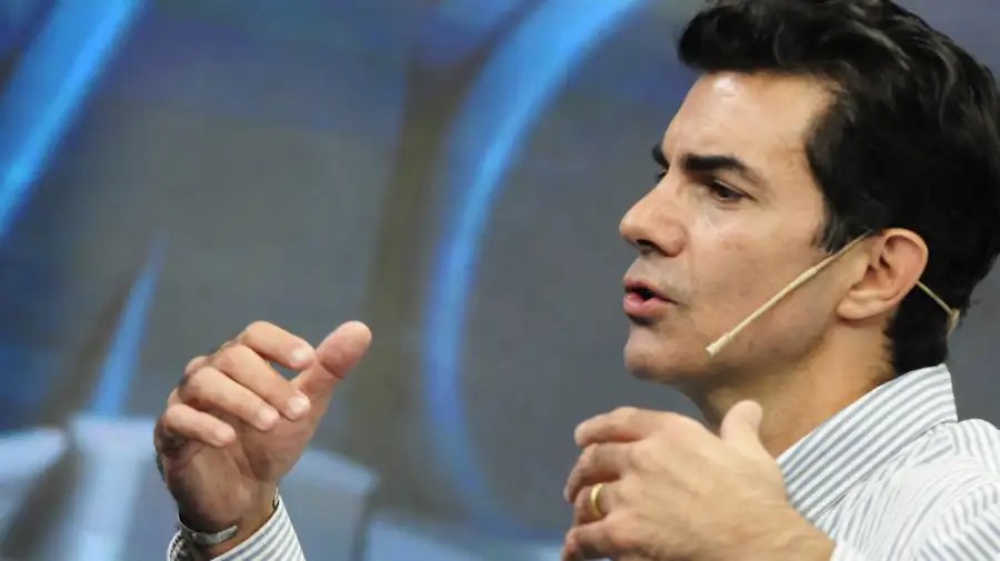 Urtubey pidió «sembrar esperanza», frenar a Milei y devolver la dignidad a los&nbsp;trabajadores