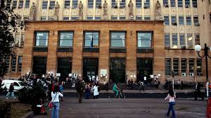 “Un amigo lo compró por US$2000”: los chats que complican a los residentes tras el presunto fraude en&nbsp;exámenes