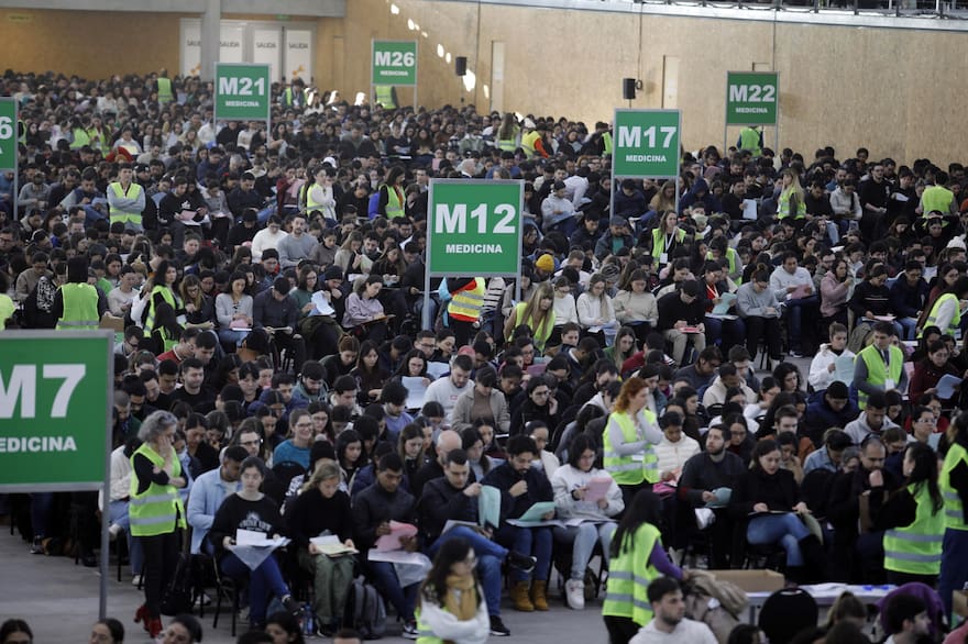 Investigan un fraude masivo de aspirantes extranjeros en el examen para acceder a residencias&nbsp;médicas