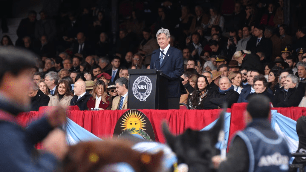 Ante Javier Milei, la Sociedad Rural le exigió al Gobierno eliminar el total de las&nbsp;retenciones