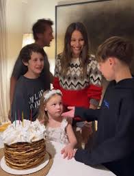 Pampita festejó el cumpleaños de la hija que tuvo con Moritán junto a ¡Benjamín&nbsp;Vicuña!