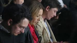 Dan por muerto el triángulo de hierro y degradan a Caputo a «estratega» de&nbsp;campaña