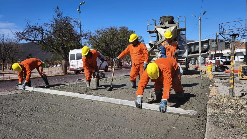 Se repararon losas de hormigón en varias calles de Salta: la&nbsp;megaobra