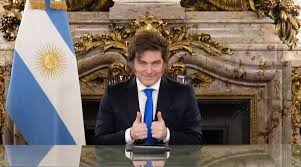 Milei confirmó que «reacomodará» el Gabinete luego de la elección y pidió a la gente que vaya a&nbsp;votar