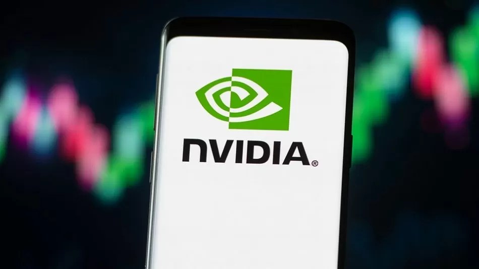 Trump rompe el bloqueo y permite a Nvidia vender chips de IA a China bajo una nueva&nbsp;condición
