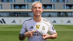 Franco Mastantuono, el único argentino candidato al Golden Boy 2025