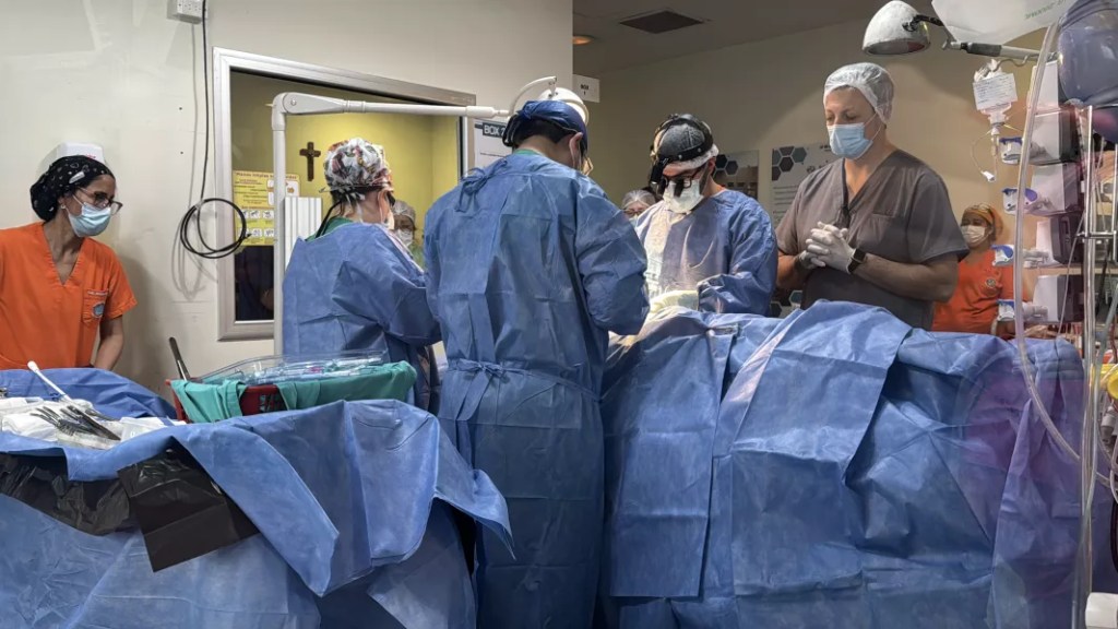 Traslado histórico al Garrahan: Salteño llegó a Buenos Aires con un corazón artificial