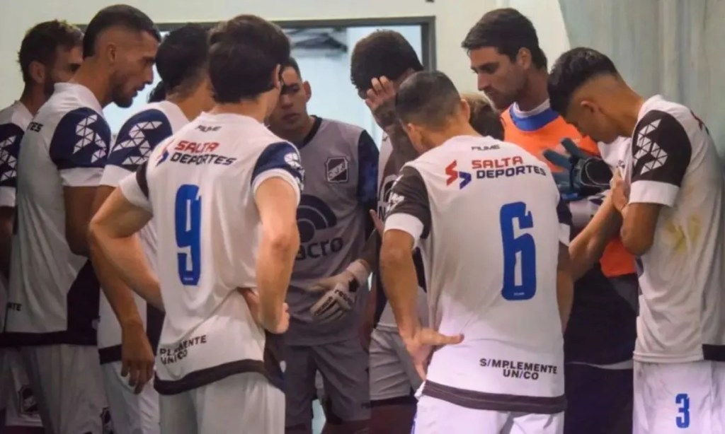 Federal A: Juventud Antoniana perdió 2-1 con Gimnasia y quedó eliminado de la reválida