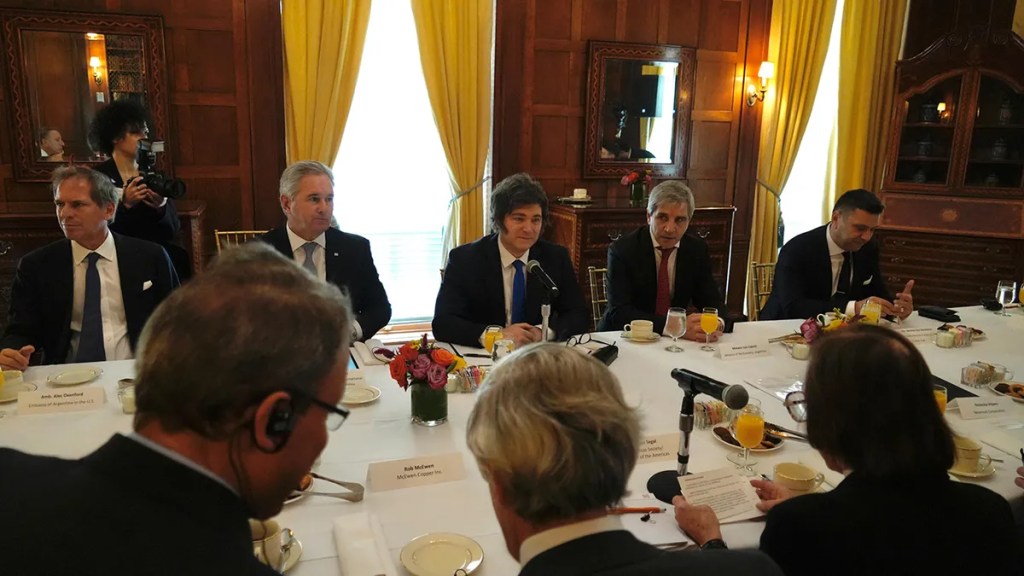 Milei se reunió con empresarios en Nueva York y visitará un sepulcro sagrado&nbsp;judío