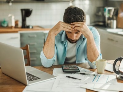 Morosidad récord: argentinos dejan de pagar impuestos y hasta se atrasan con las cuotas del&nbsp;colegio