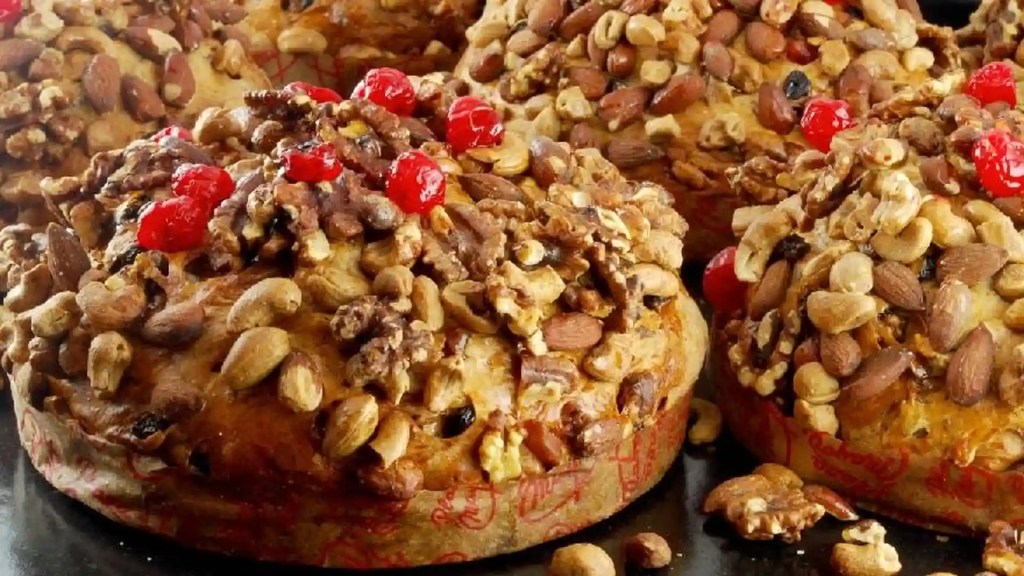 Navidad 2025: cuánto sale el pan dulce artesanal de Plaza Mayor y por qué genera tanta&nbsp;furia