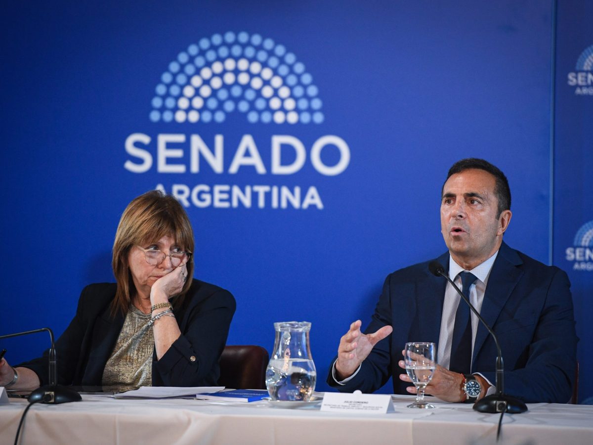 El Ejecutivo fija un techo del 2% a las paritarias mientras avanza con la reforma&nbsp;laboral