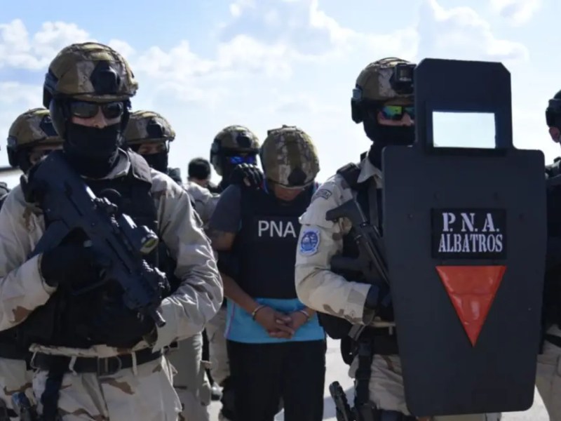 Operativo de alto riesgo: trasladaron a un peligroso detenido que ingresó al país por Salta y está vinculado a una organización&nbsp;criminal