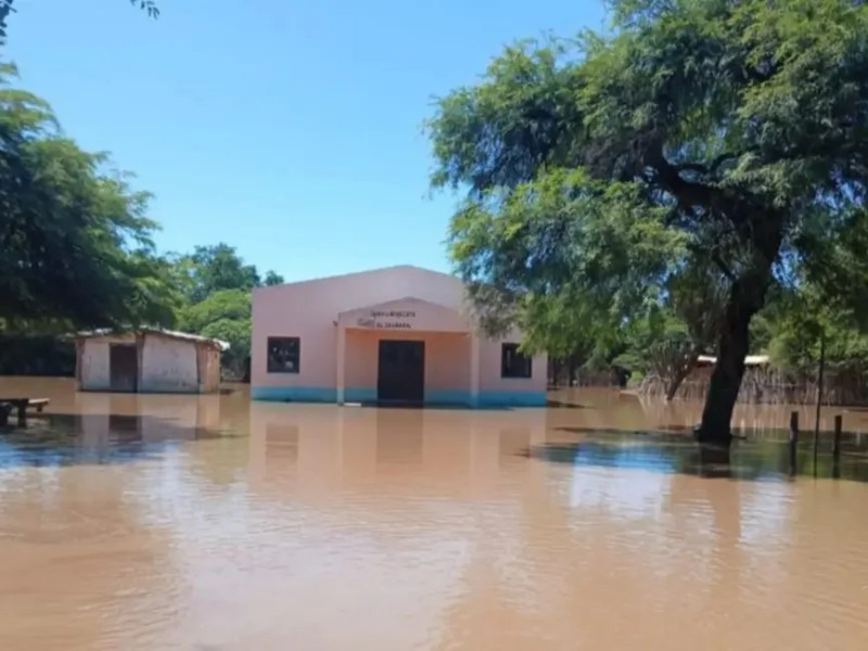 “35 km de punta a punta bajo el agua”: aseguran que hay comunidades wichi aisladas en el&nbsp;norte