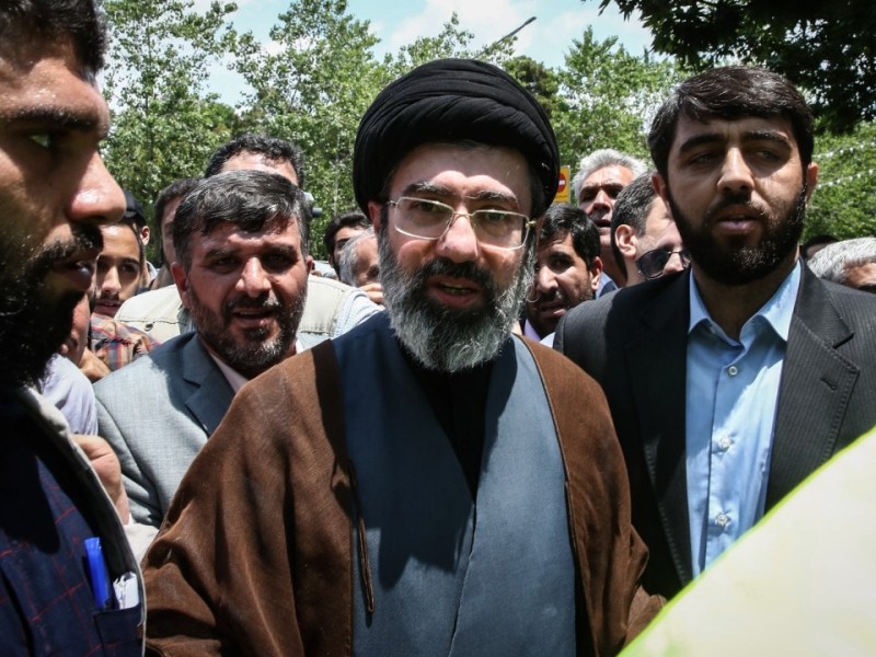 Tras la muerte de Ali Khamenei, Irán eligió a su segundo hijo como nuevo líder&nbsp;supremo
