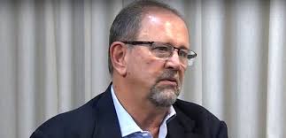 El fin de los “dueños de sellos”: Camacho defendió la reforma electoral y apuntó al «oportunismo» de Olmedo