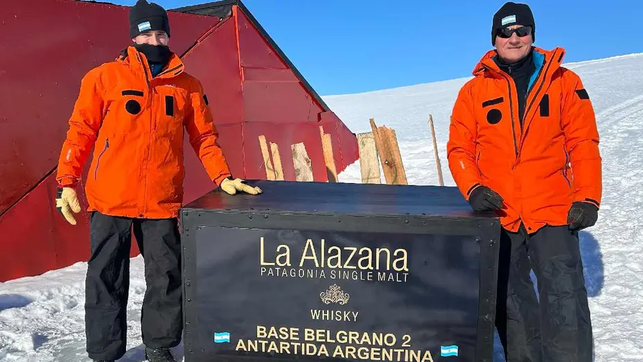 Inédito: cómo se elaboró el primer whisky argentino que añejó durante 3 años en la Antártida
